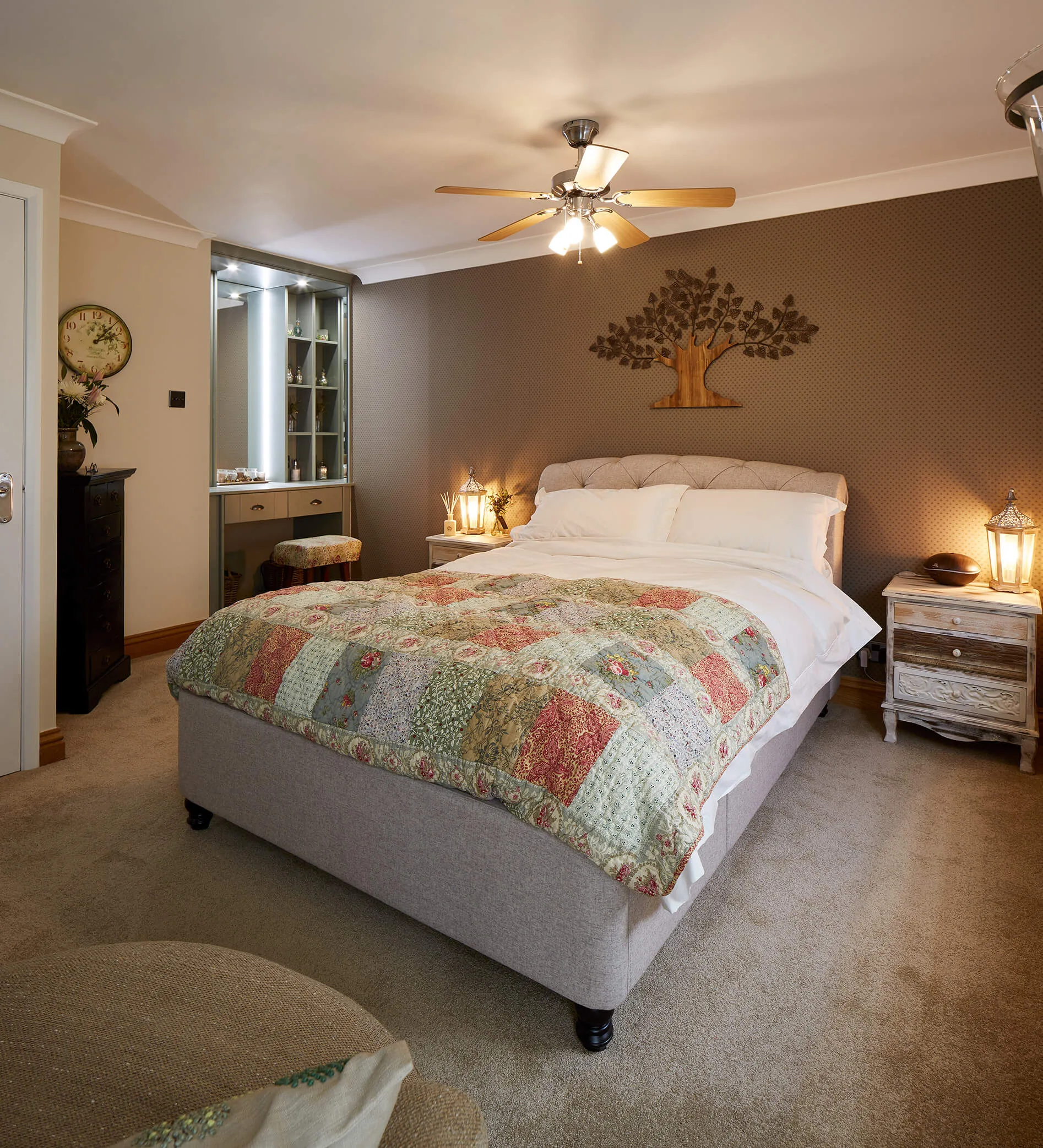 A Larger Luxurious Bedroom